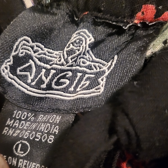 Angie, L, red black - Picture 4 of 7